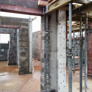 Der weitere Ausbau des Erdgeschosses geht gut voran! / © 2014 Arche KaNaum (DN)