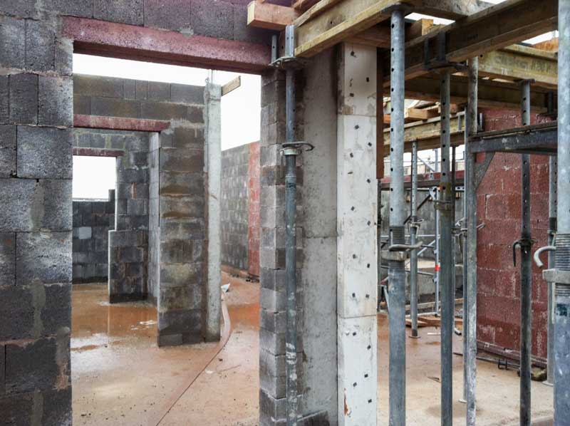 Der weitere Ausbau des Erdgeschosses geht gut voran! / © 2014 Arche KaNaum (DN)