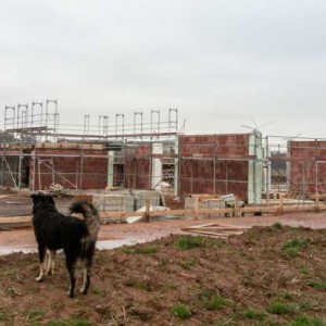 Der weitere Ausbau des Erdgeschosses geht gut voran! / © 2014 Arche KaNaum (DN)