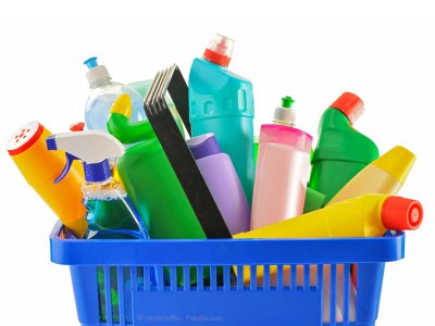 Putz- und Reinigungsmittel / © monticellllo - Fotolia.com
