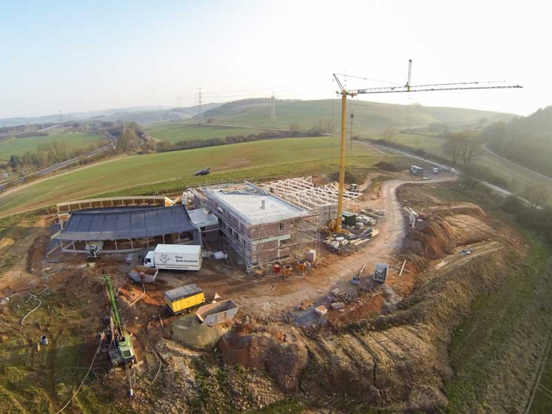 Luftaufnahme unseres Tierhauses am 14. März '14 / © 2014 Arche KaNaum (RH/NH)