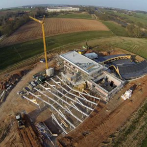 Luftaufnahme unseres Tierhauses am 14. März ’14 Luftaufnahme unseres Tierhauses am 14. März '14 / © 2014 Arche KaNaum (RH/NH)