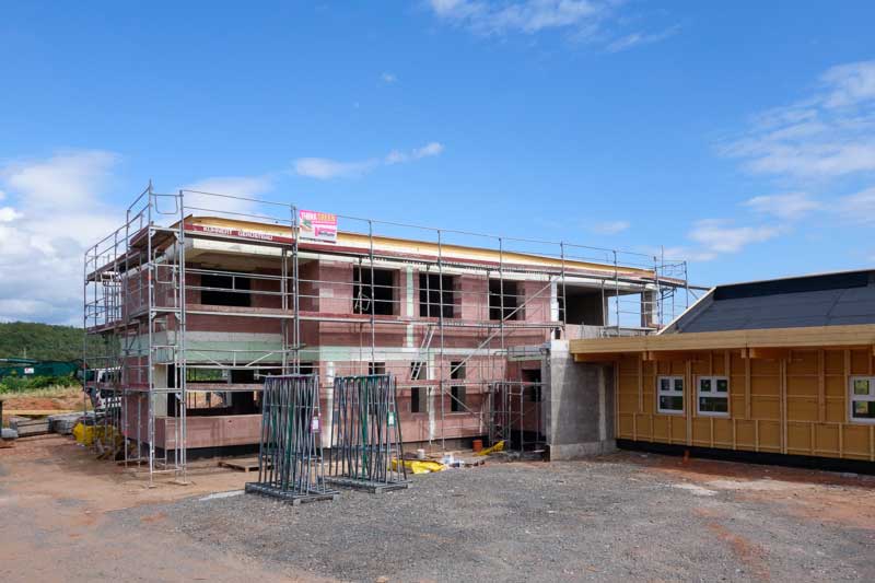 Das OG ist - einschließlich Decke - inzwischen auch fertig / © 2014 Arche KaNaum (NH)