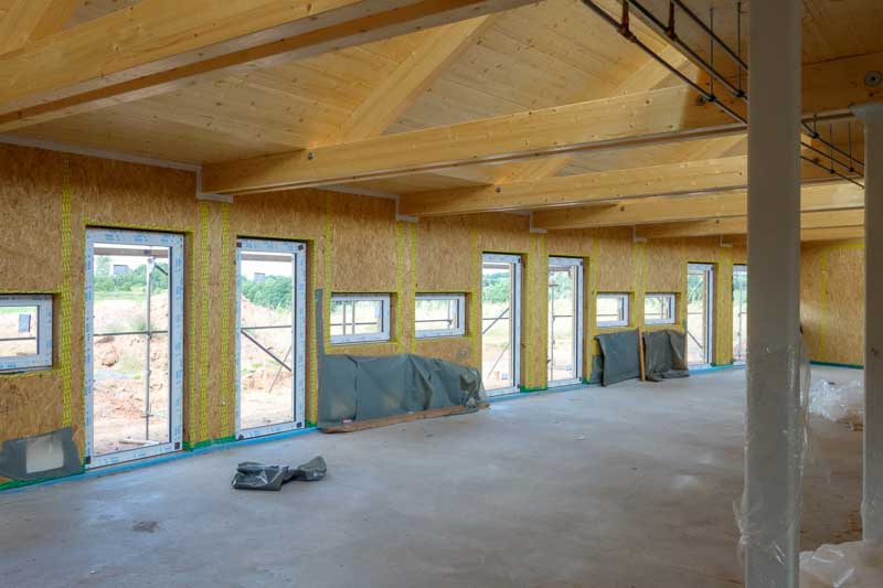 Blick durch die Fenster des Ostflügels / © 2014 Arche KaNaum (NH)