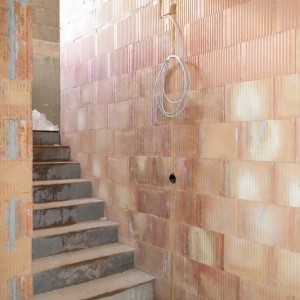 Der Ausbau des Kellers kommt voran / © 2014 Arche KaNaum (NH)