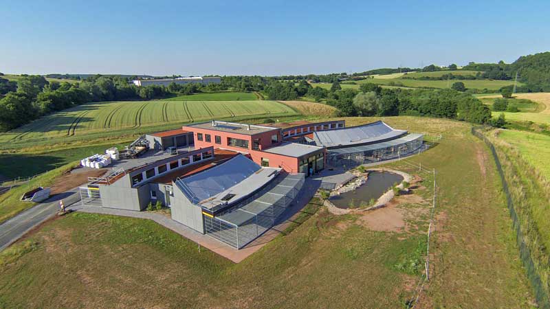 Luftaufnahme unseres Tierhaus Anfg. Juli '15 / © 2015 Arche KaNaum (RNH)