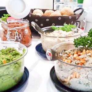 Leckeres beim Veganen Mitbring-Brunch in der Arche / © 2017 Privat